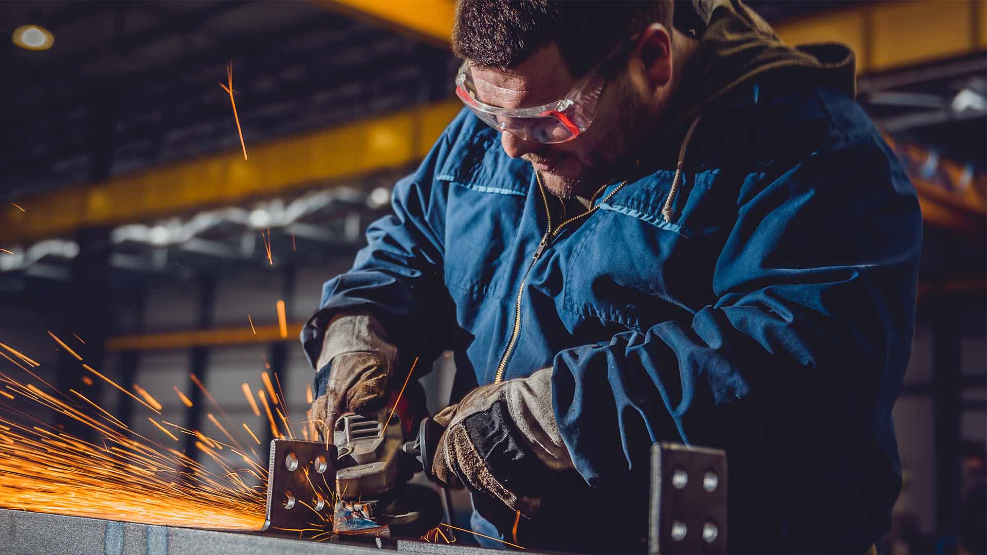 Jak wybrać odzież trudnopalną